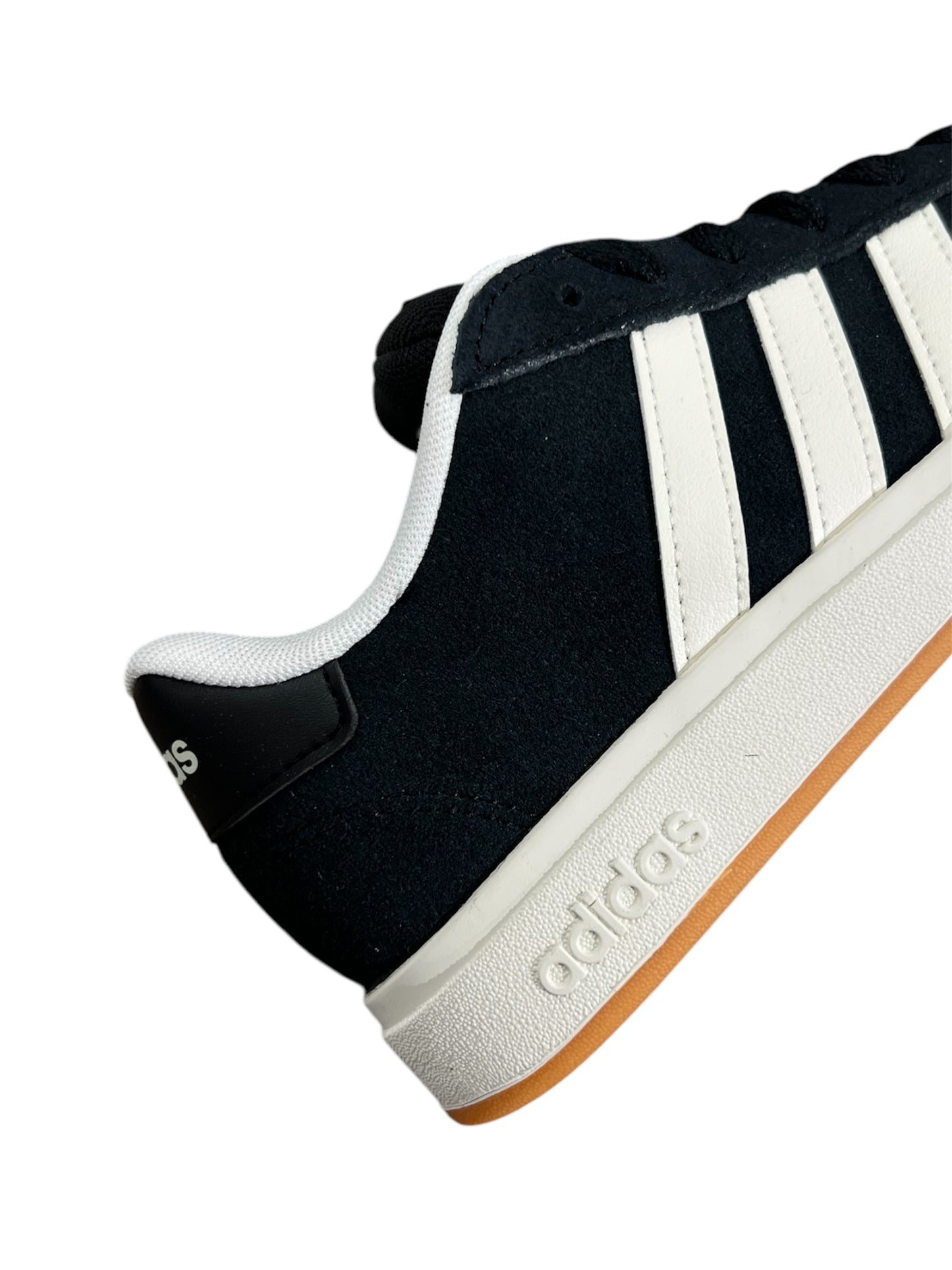 Grand Court 00s - Adidas