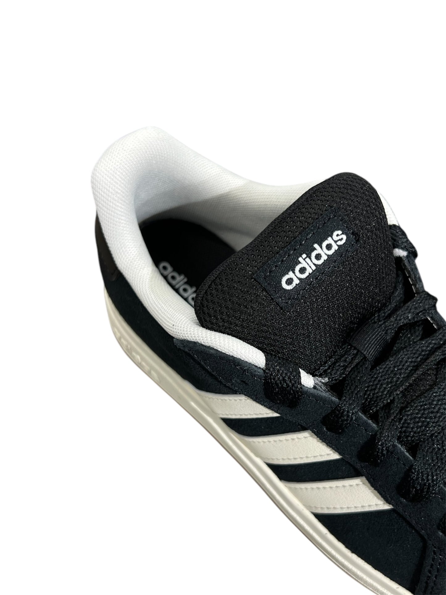 Grand Court 00s - Adidas