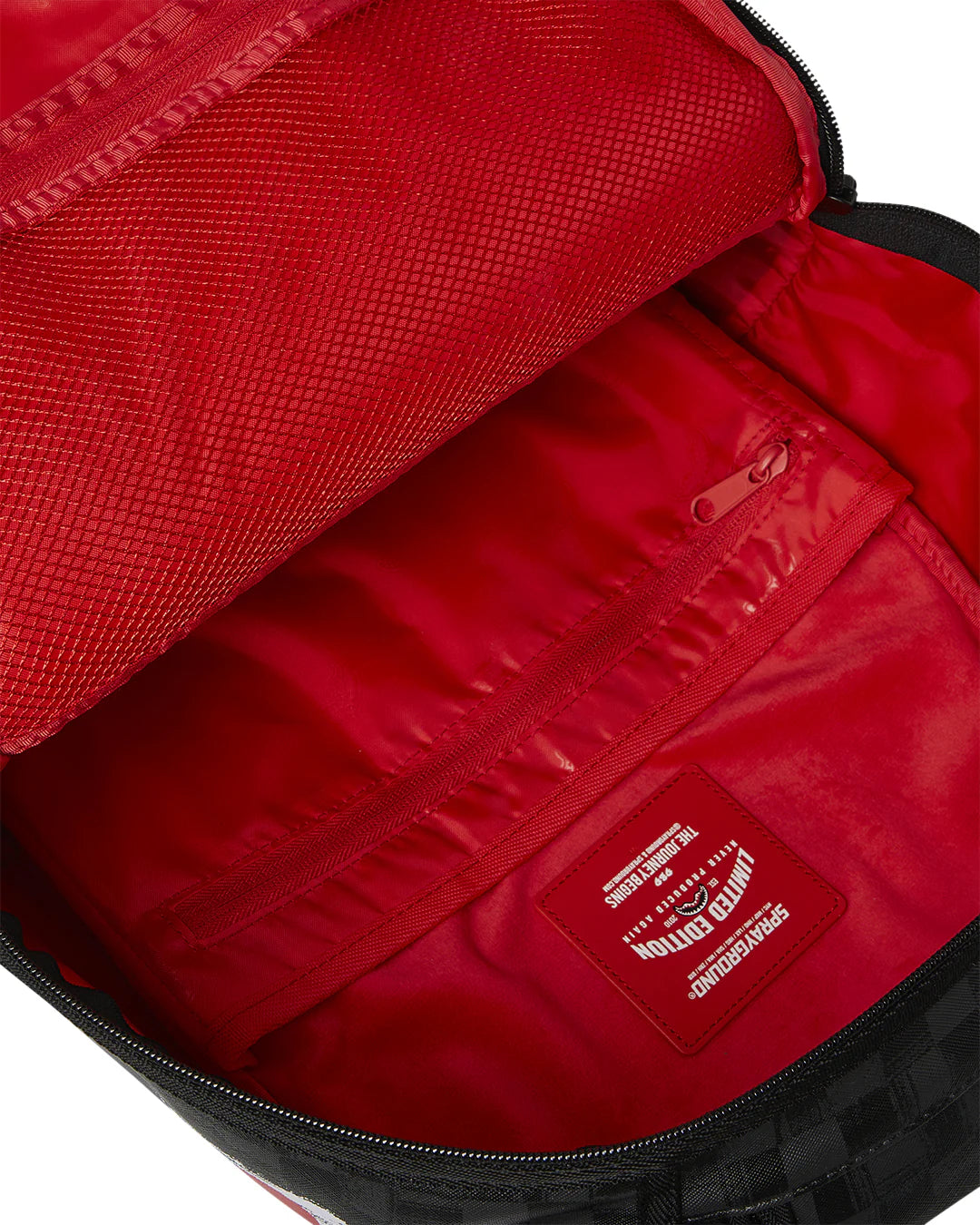 SCRIBBLE SHARK BACKPACK - Sprayground