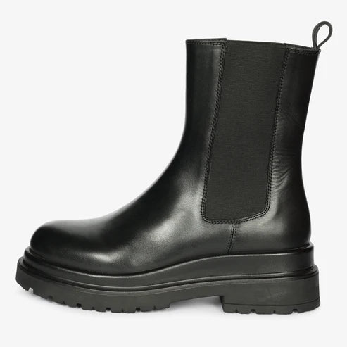 EMANUELLE VEE THELMA 409-15 BEATLES IN PELLE