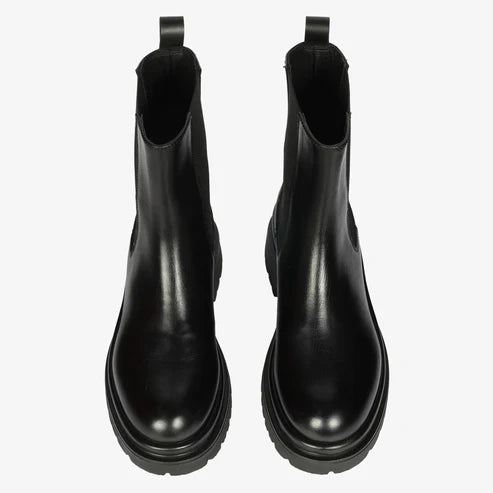 EMANUELLE VEE THELMA 409-15 BEATLES IN PELLE
