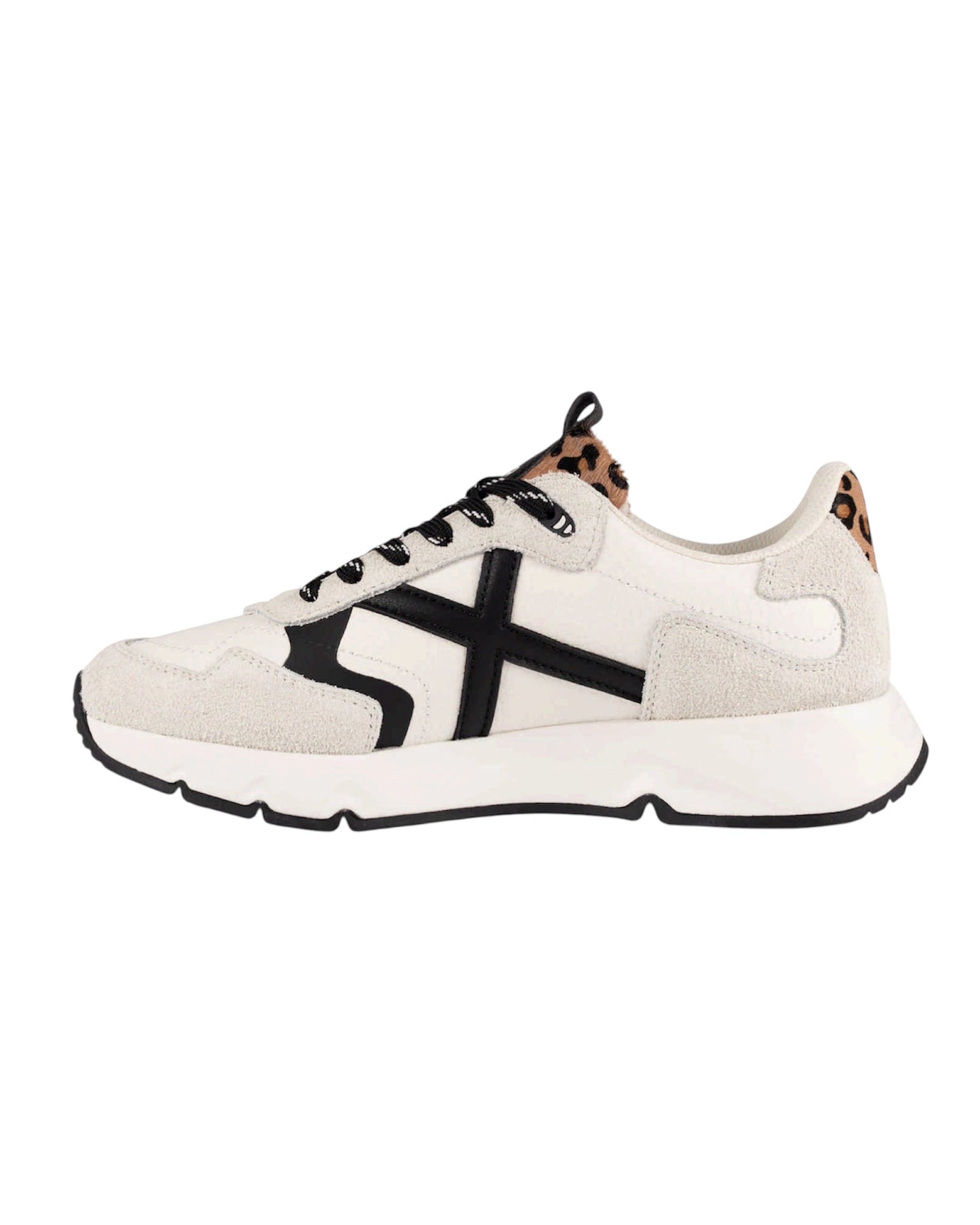 Sneakers Munich Mamba 18 Bianche Donna