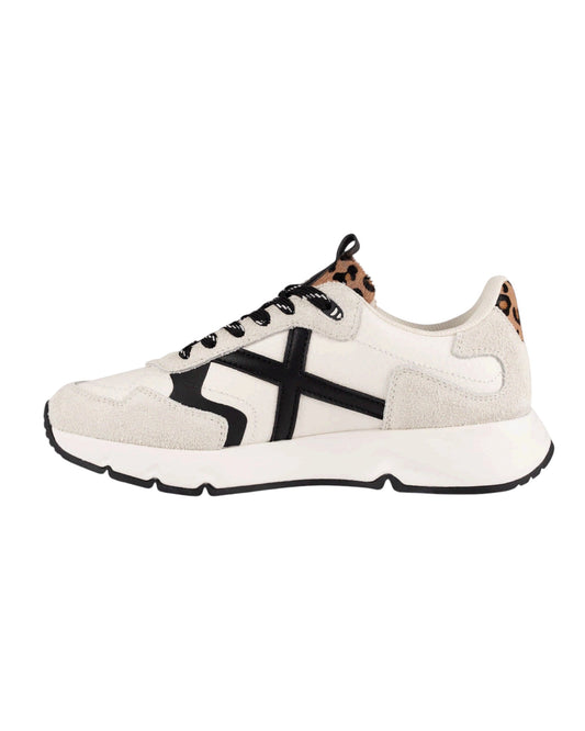 Sneakers Munich Mamba 18 Bianche Donna