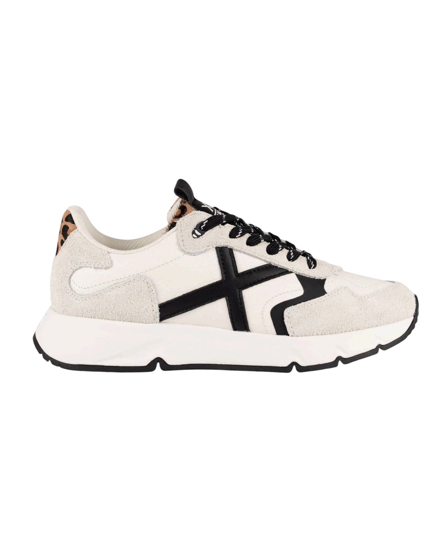 Sneakers Munich Mamba 18 Bianche Donna