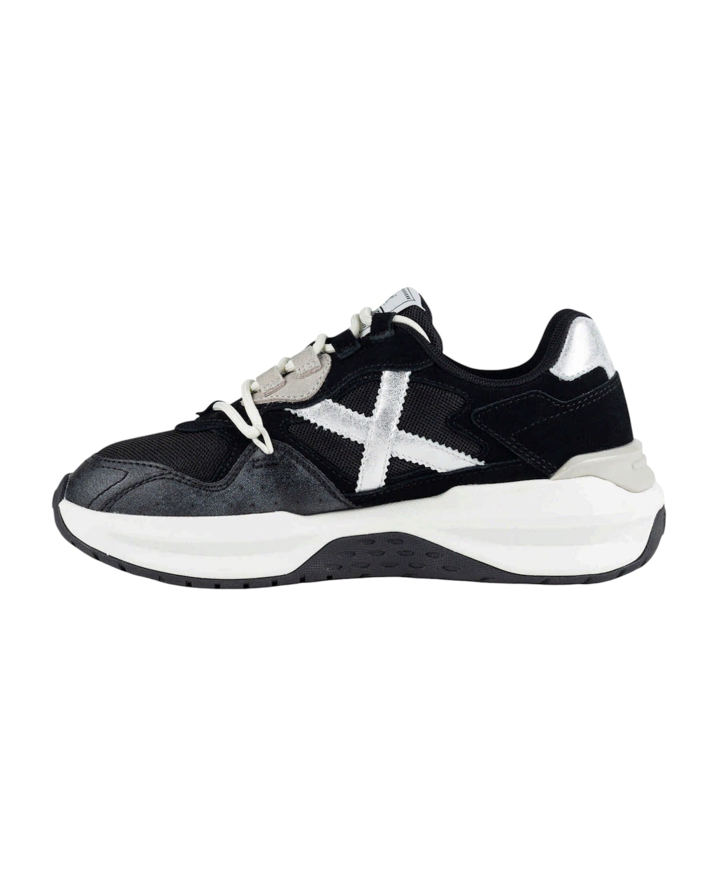 Sneakers Donna Munich Nexa 32 Nero, Argento e Bianco