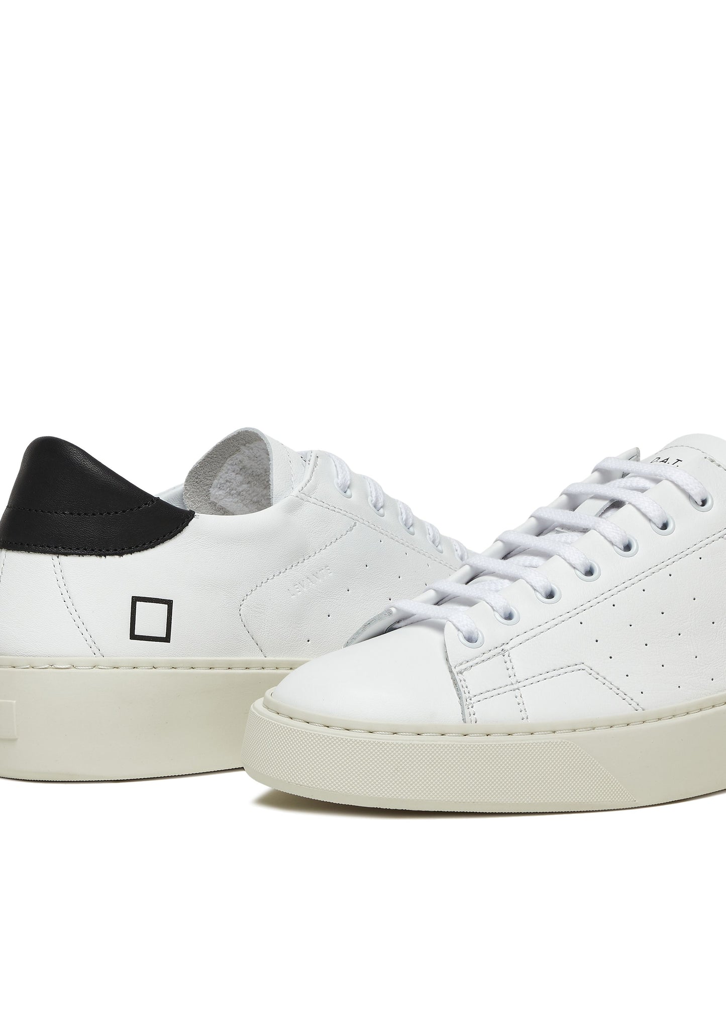 Sneakers LEVANTE CALF WHITE-BLACK - D.A.T.E