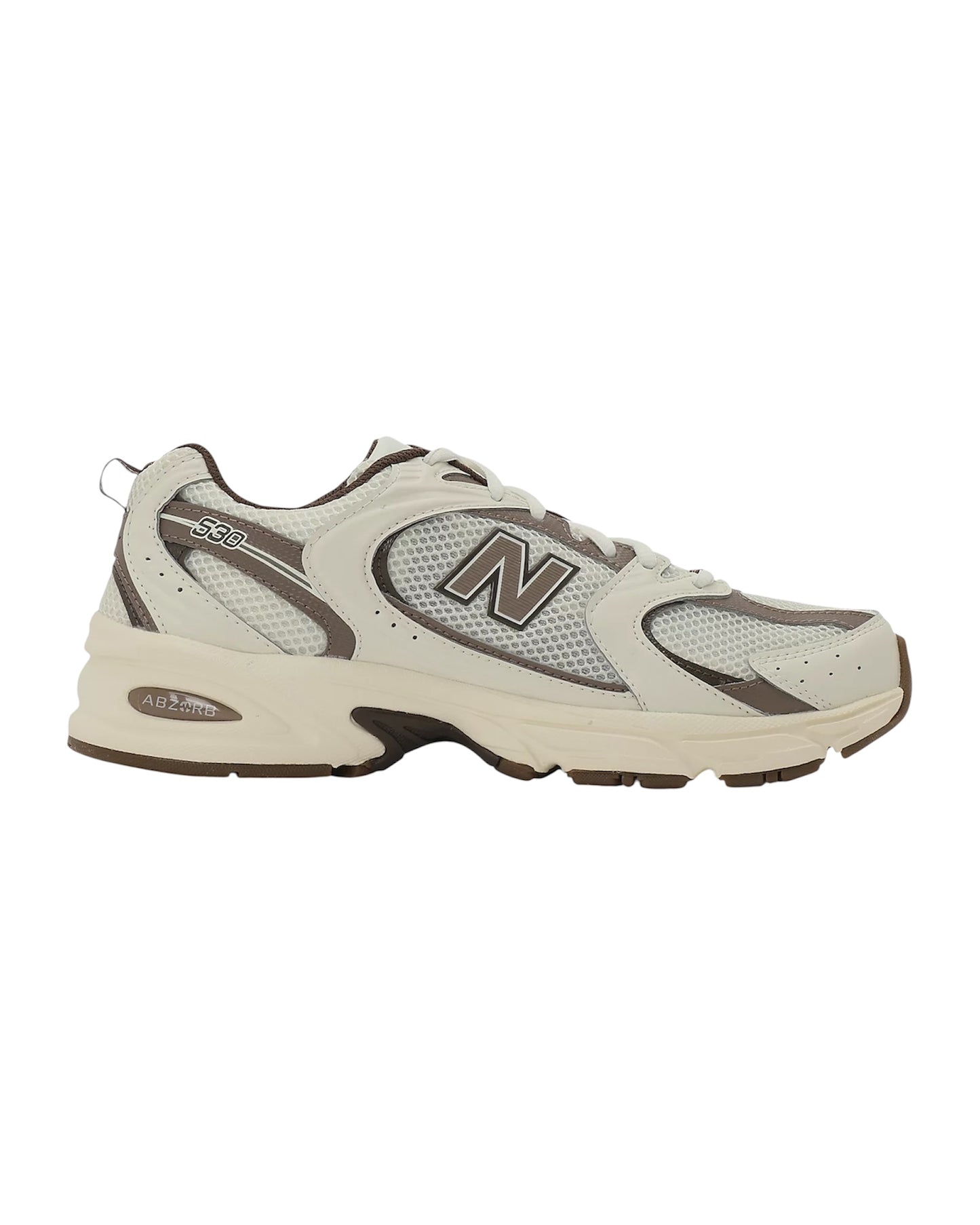 Vista frontale delle sneakers New Balance MR530 nelle tonalità marrone e beige.