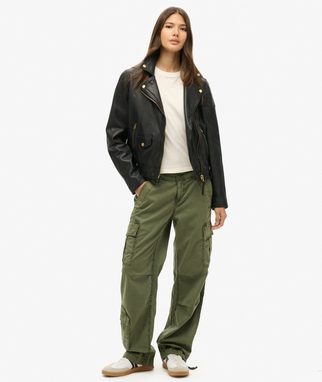 Pantaloni cargo a gamba dritta e vita bassa - Superdry